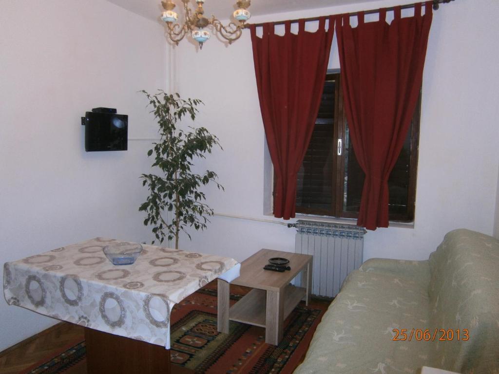 Apartments Petar 布拉采 客房 照片
